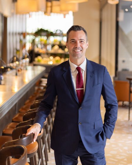 Billy Yoder joins Four Seasons Hotel Philadelphia at Comcast Center as General Manager of Vernick Fish