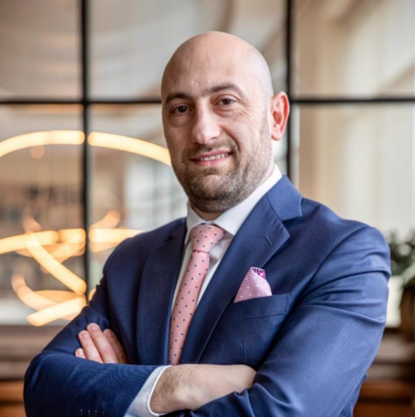 Najib Arayer, General Manager du Crowne Plaza Geneva