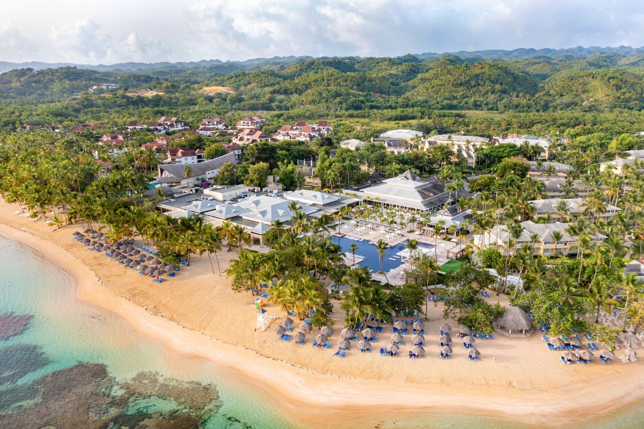 Exterior view of Bahia Principe Grand El Portillo 