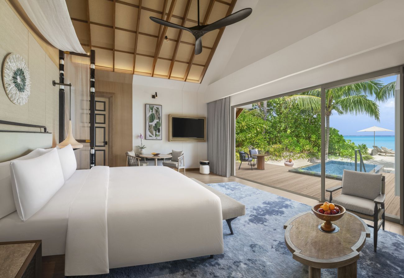 JW Marriott Kaafu Atoll Island Resort Beach Pool Villa with Pool