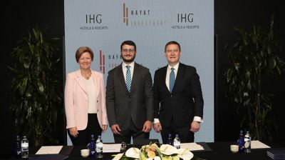 From left to right: Karin Sheppard, IHG, Murat Kassanov, Hayat Construction Group & Kassanov Hotel Management, Kenneth Macpherson, IHG