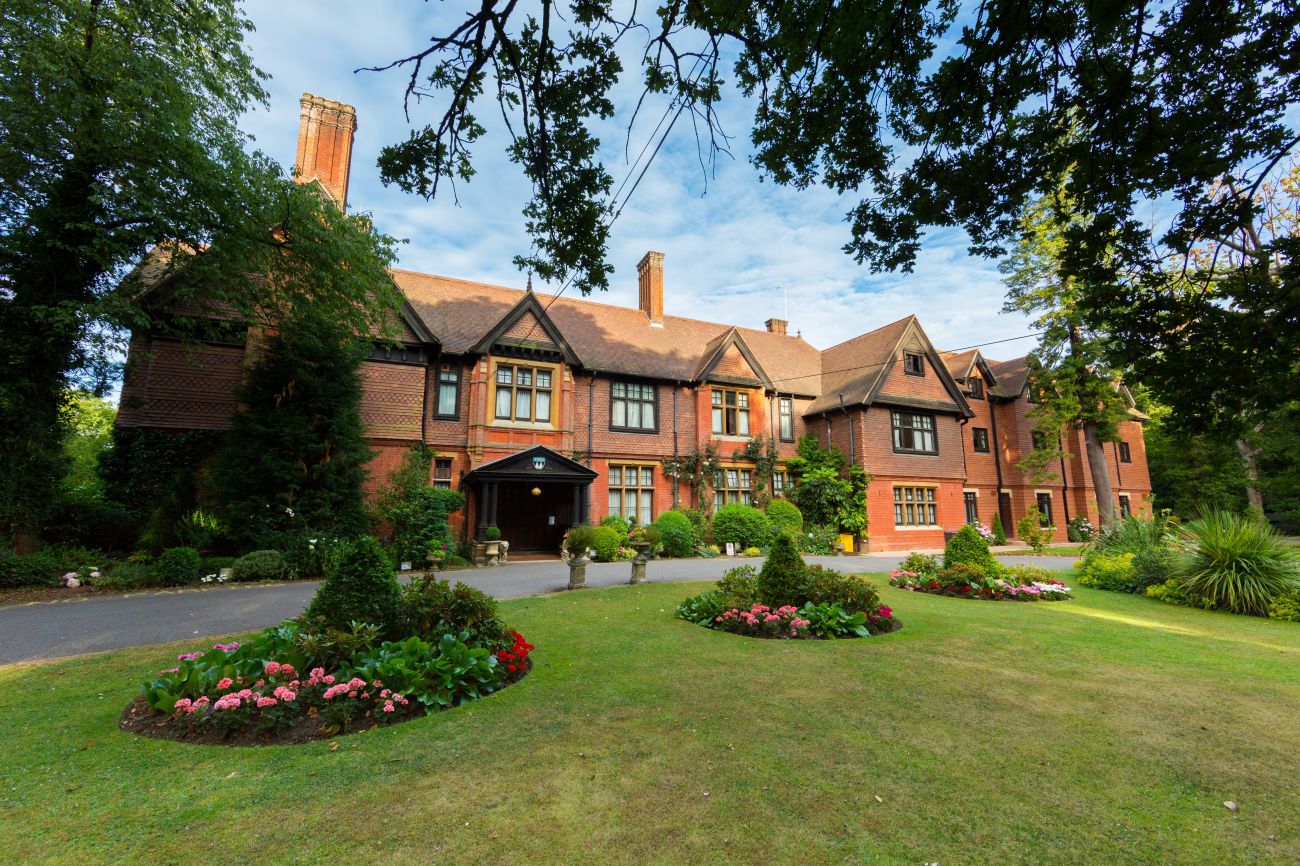 Stanhill Court Hotel, a member of Radisson Individuals - Exterior