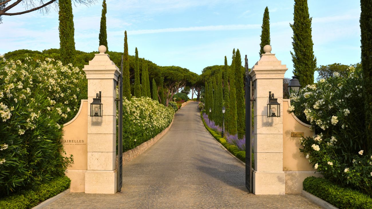 airelles saint tropez entrance  chateau messardiere