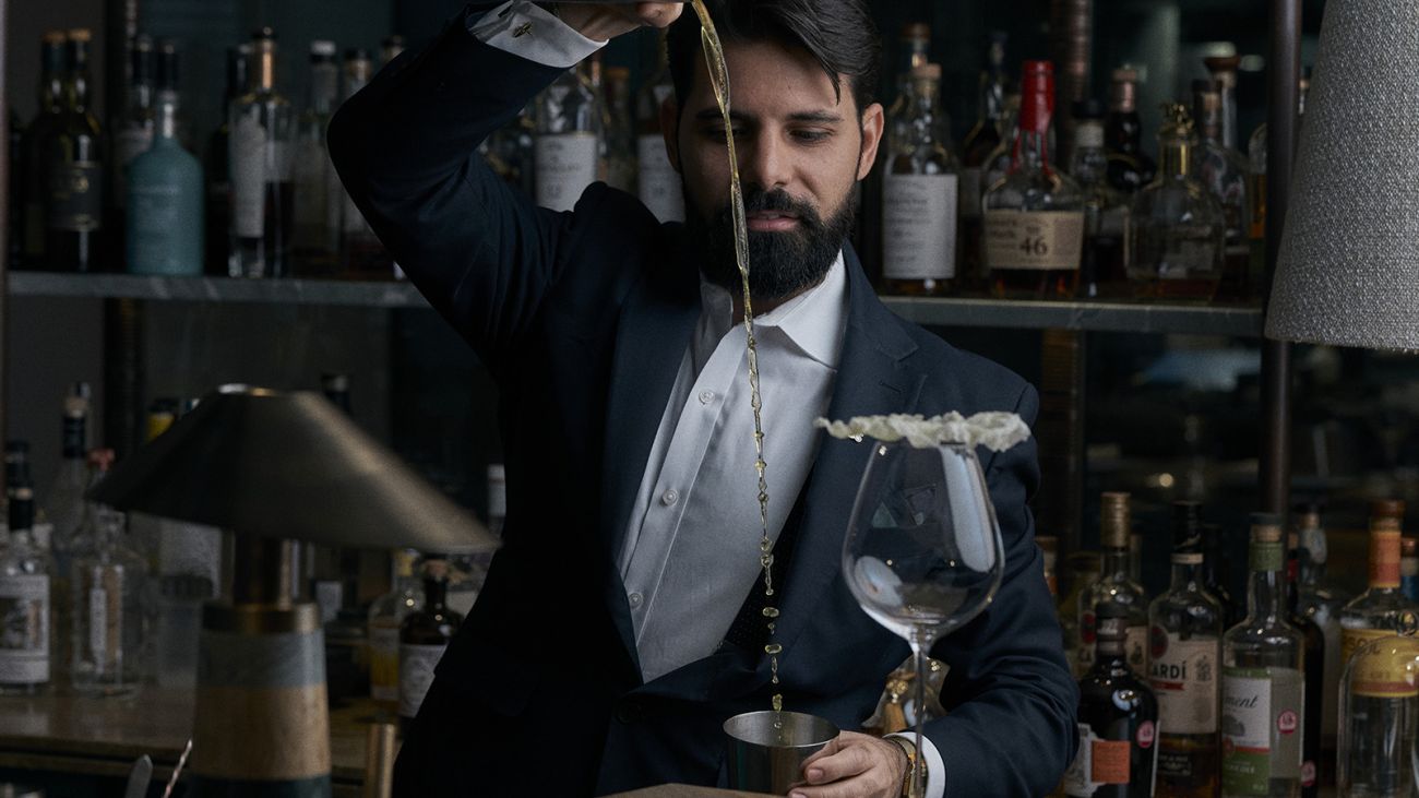 Calling all cocktail connoisseurs! This October