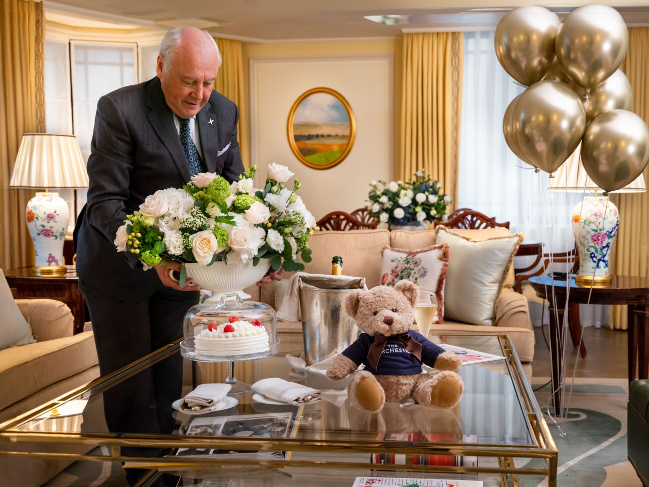 Sean Davoren, directeur des majordomes au Dorchester  Londres