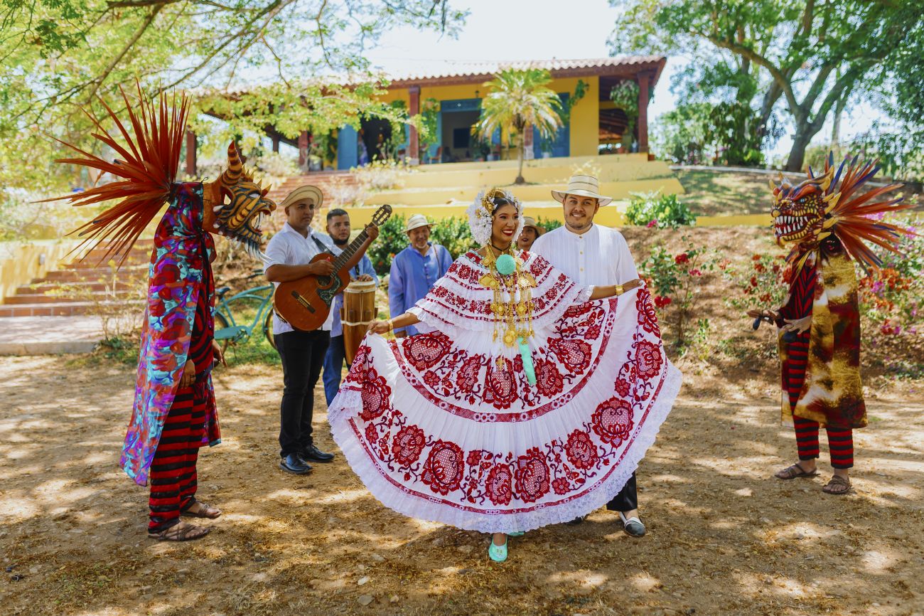 Folkloric experience at Finca Pamel, La Villa de los Santos, Los Santos province, Panam