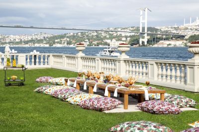 Ciragan Palace Kempinski Istanbul - Picnic Bosphorus View