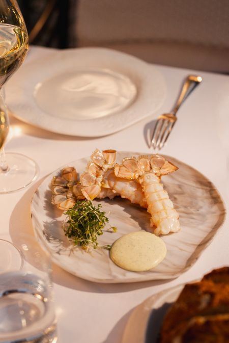 La R Serve Paris Inaugure Un Nouveau Restaurant Mettant L Honneur Une Cuisine Iod E